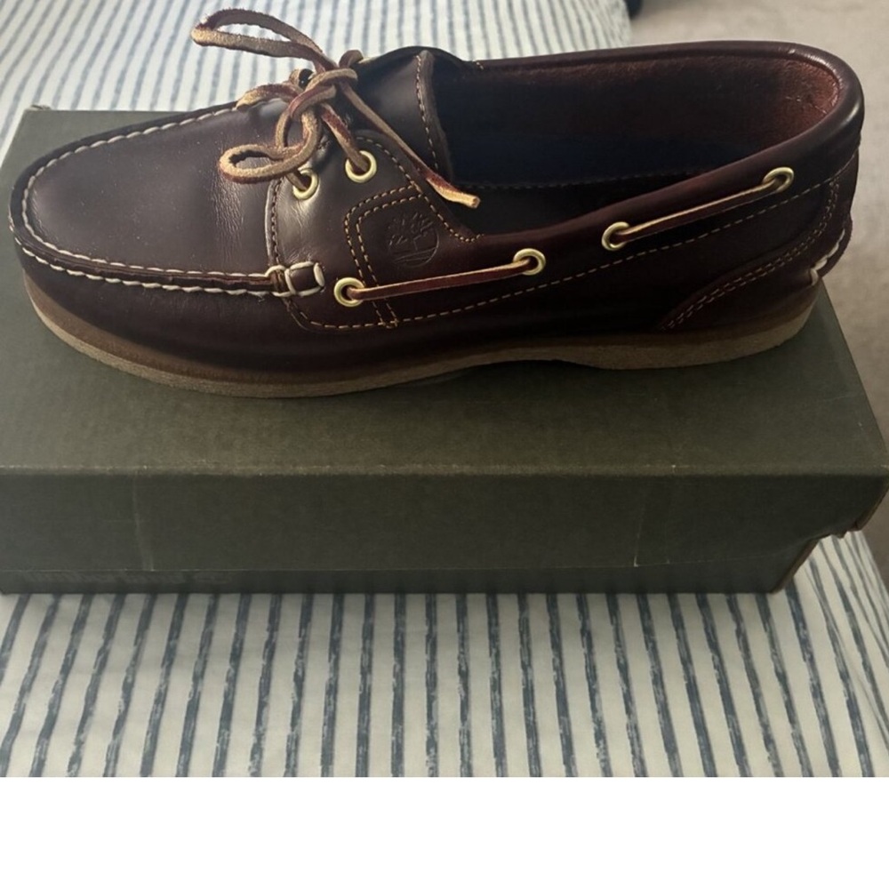 TIMBERLAND AMHERST WOMEN'S 2-EYE CLASSIC BOAT LEATHER SHOES